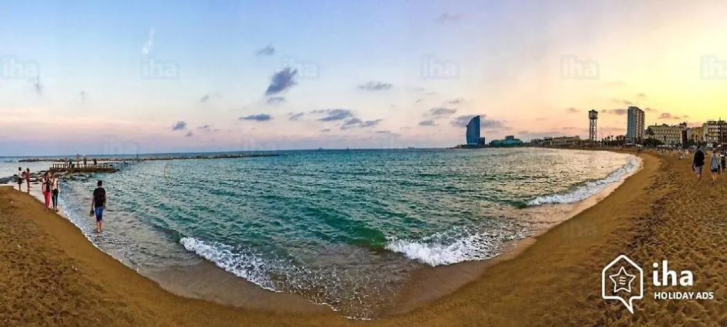 Апартаменты Apartamento Con Jardin Cerca Playa Y A 15 Min De Plaza Catalunya En Tren Сан-Адриан-де-Бесос